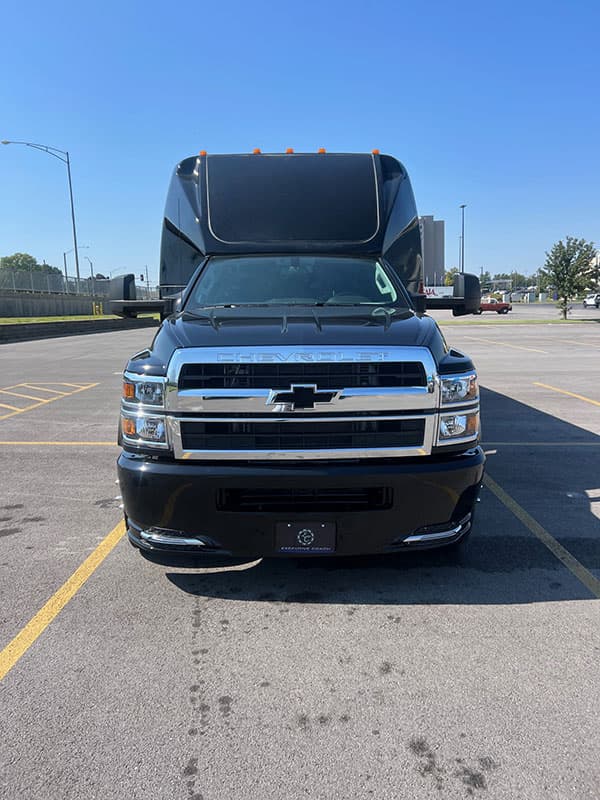 Mini Coach Black2